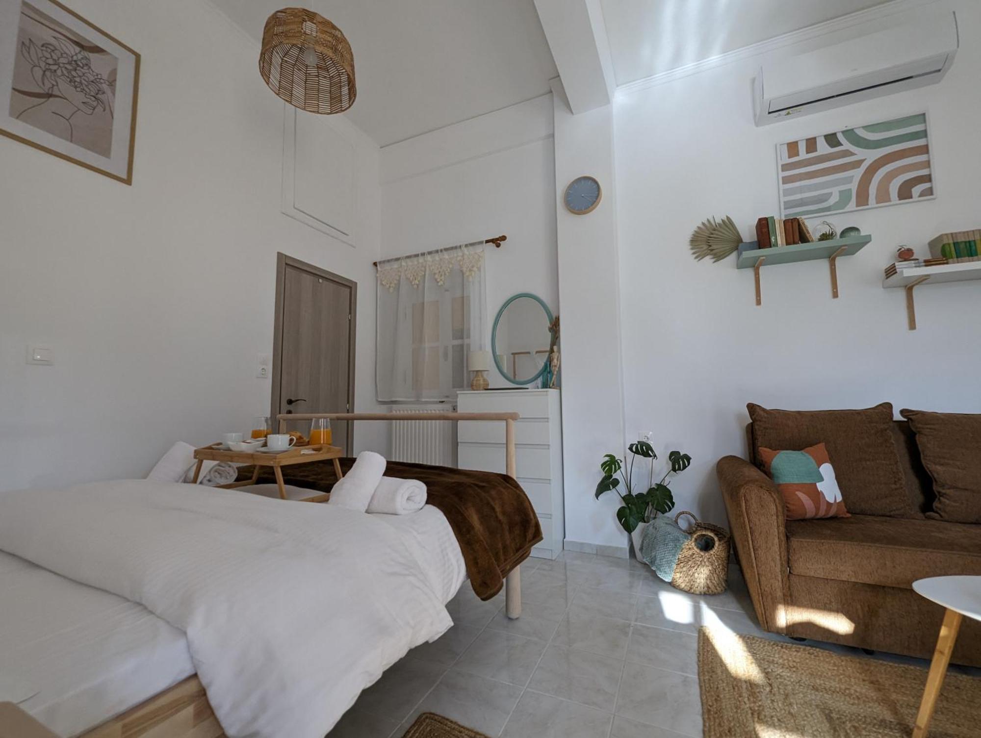 The Valkyries 1 Apartment Leonidio Bagian luar foto