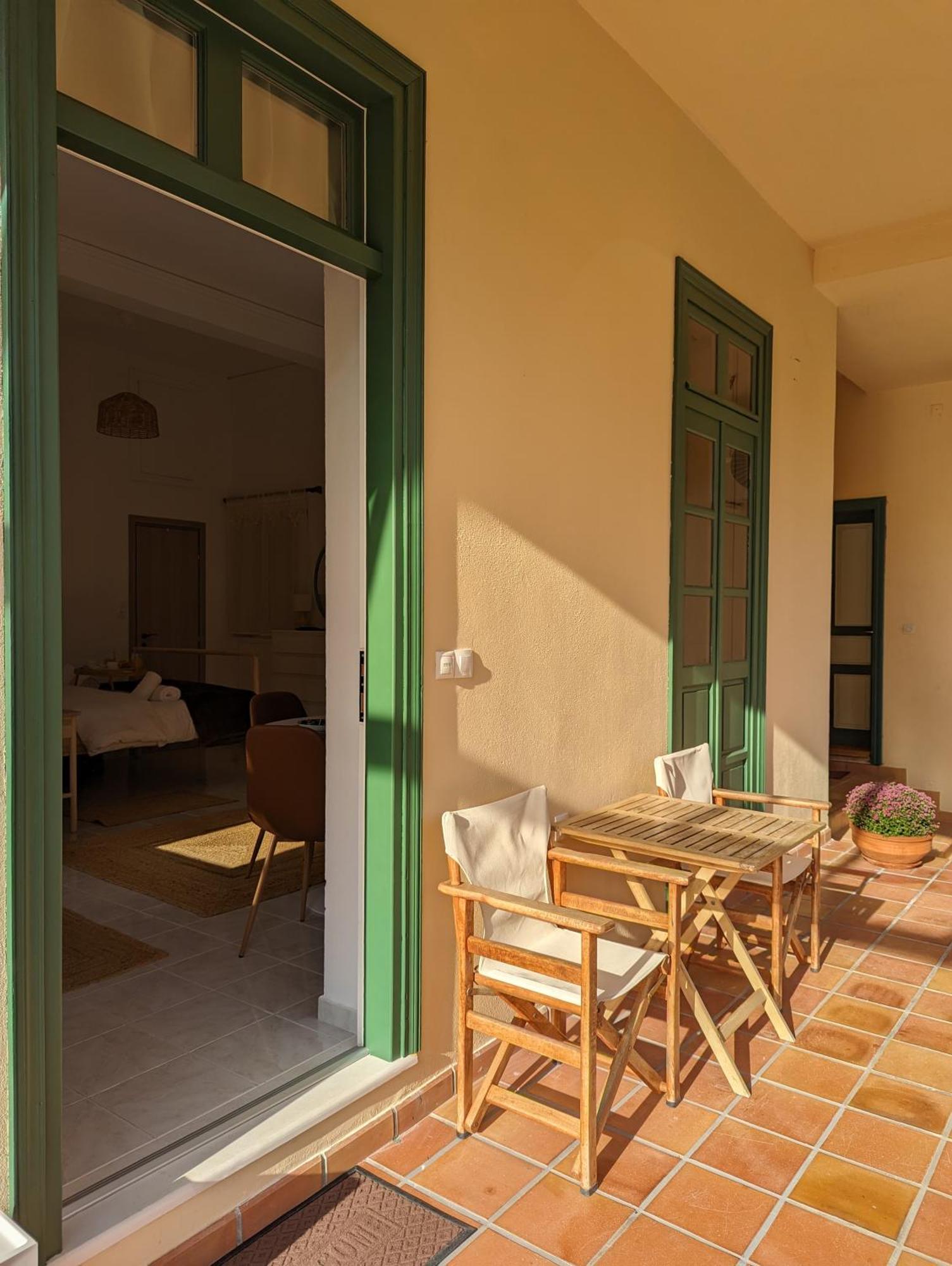 The Valkyries 1 Apartment Leonidio Bagian luar foto